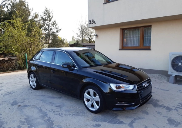 Audi A3 cena 48900 przebieg: 180000, rok produkcji 2014 z Hrubieszów małe 466